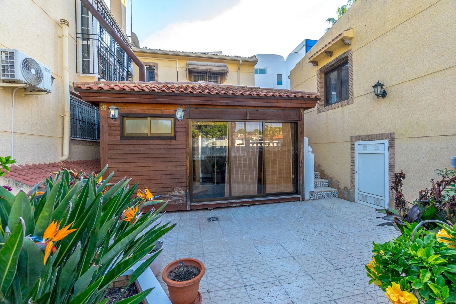 Wederverkoop - Vrijstaande Villa - Torrevieja - Los Balcones