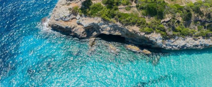 Alicante and its 77 Blue Flag Beaches in 2026: Investing in the Costa Blanca Is a Safe Bet for Wellbeing