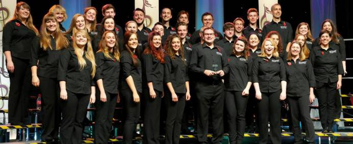 père célèbre et son fils apparaissent dans La Zenia
