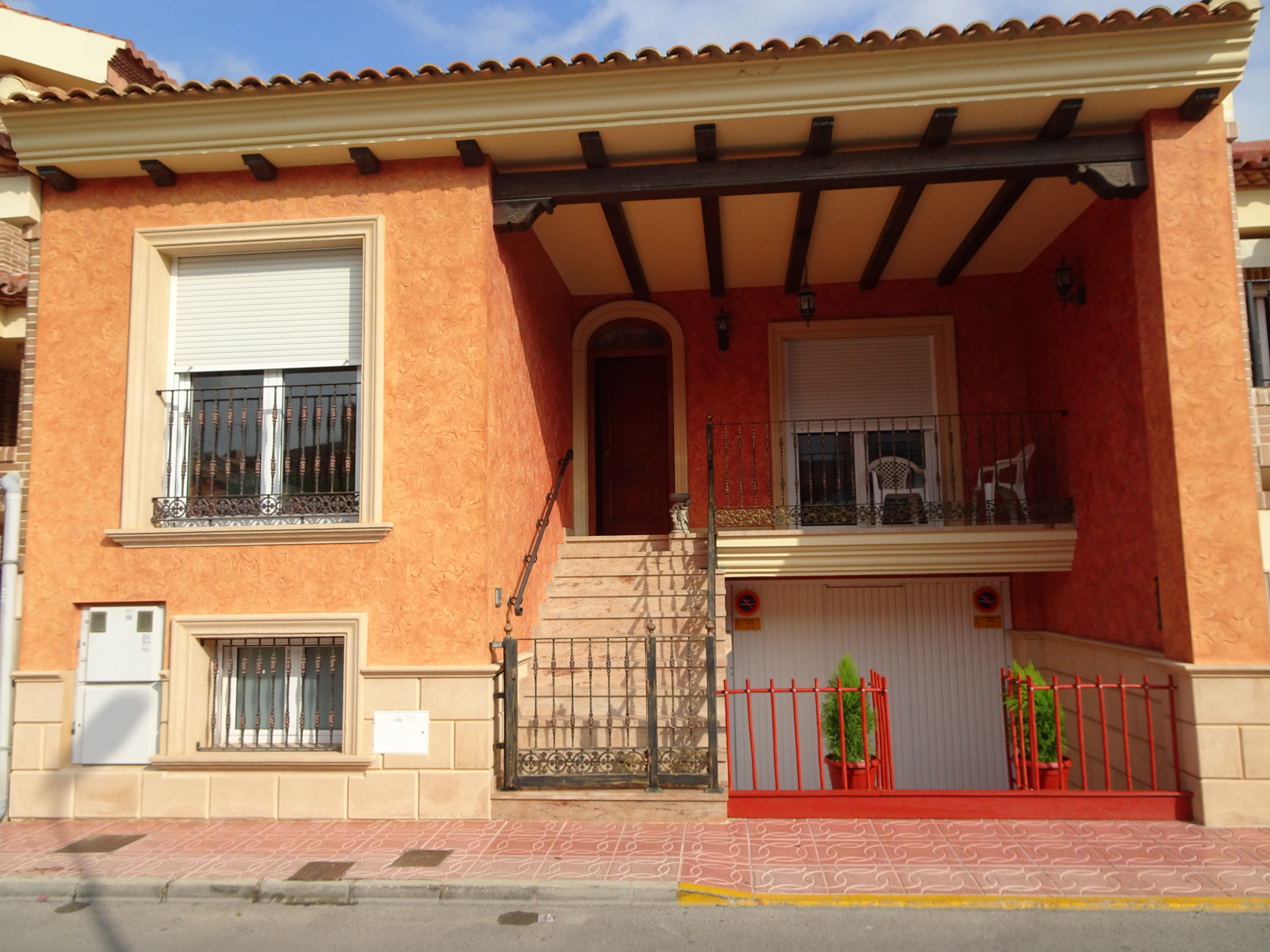 For Sale. Townhouse in Rojales