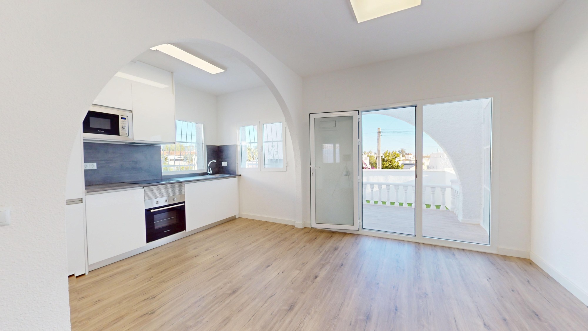 House in San Miguel de Salinas - Image 3