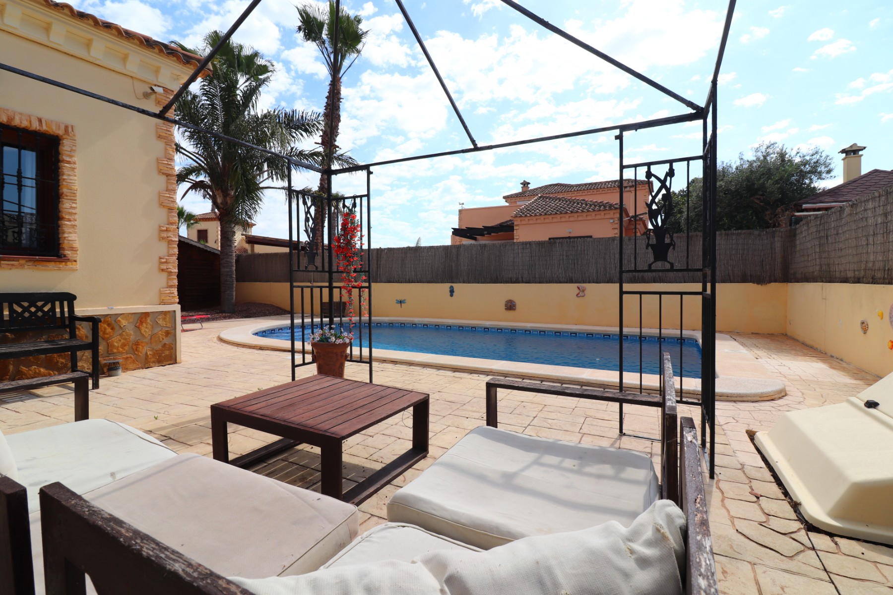 Villa en venta en Formentera del Segura zona Fincas de La Vega