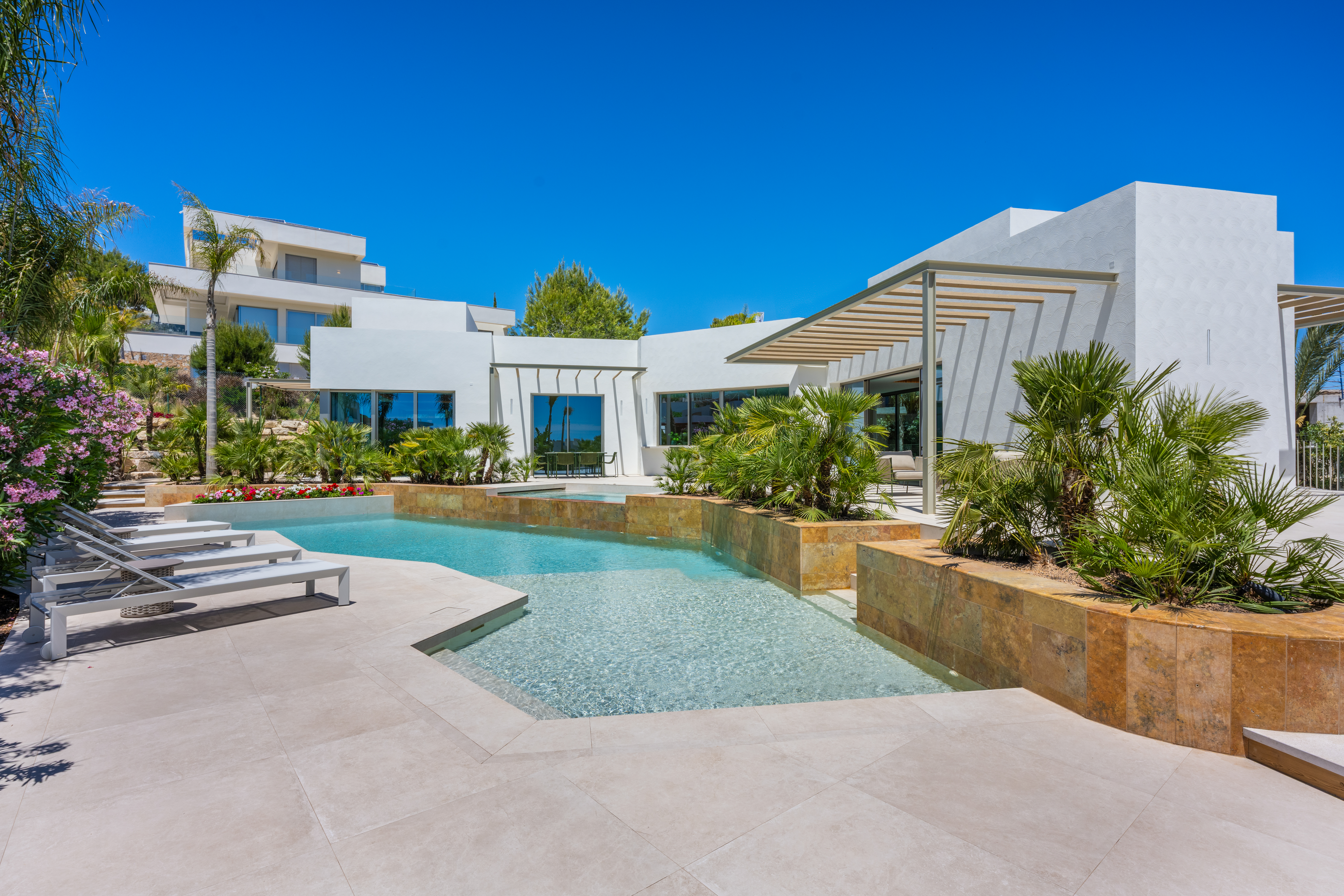 House in El Pinar de Campoverde - view 1