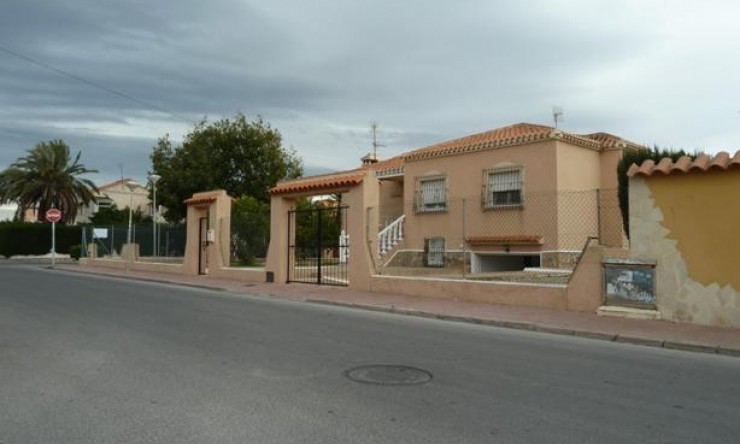 La Revente - Villa - Torrevieja - Torretas