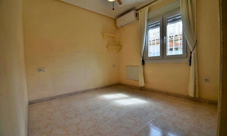 Videresalg - Bungalow - Orihuela Costa - Playa Flamenca