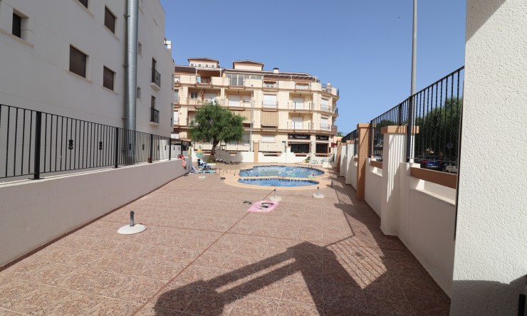 Wederverkoop - Appartement - Formentera del Segura - Formentera - Veld