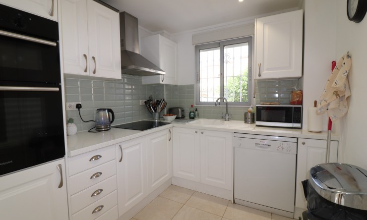 Wederverkoop - Vrijstaande Villa - San Miguel de Salinas - Lake View Mansions