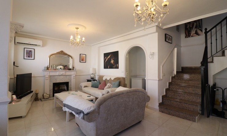 Wederverkoop - Vrijstaande Villa - San Miguel de Salinas - Lake View Mansions