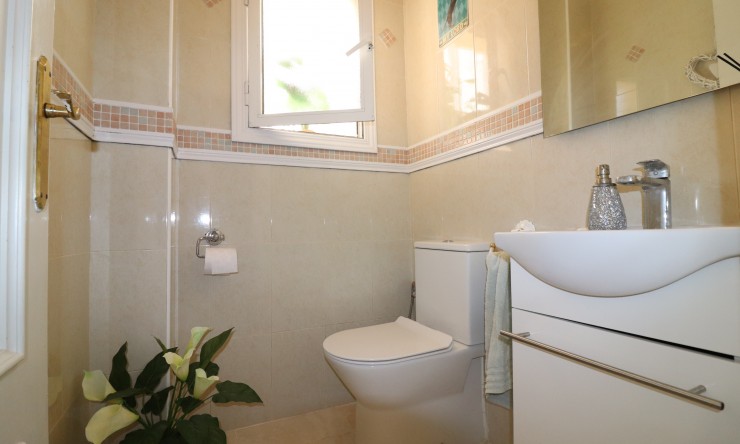 Wederverkoop - Vrijstaande Villa - San Miguel de Salinas - Lake View Mansions