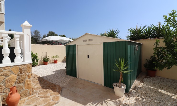 Wederverkoop - Vrijstaande Villa - San Miguel de Salinas - Lake View Mansions