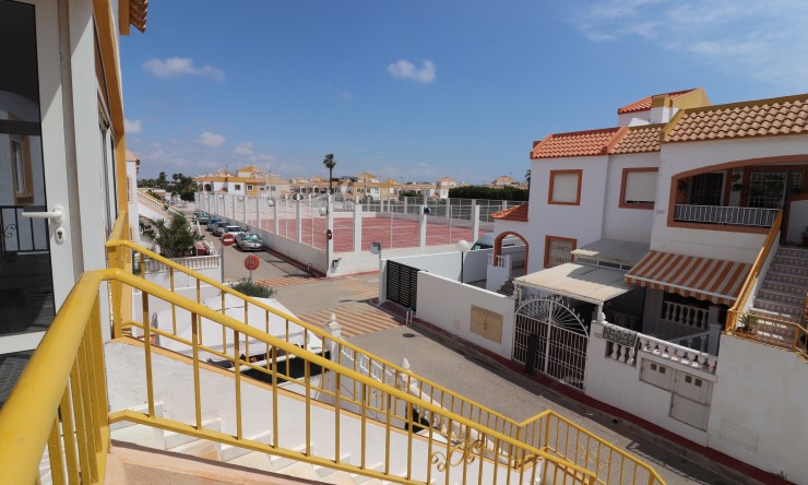 Re-Sale - Apartment - Torrevieja - Altos del Limonar