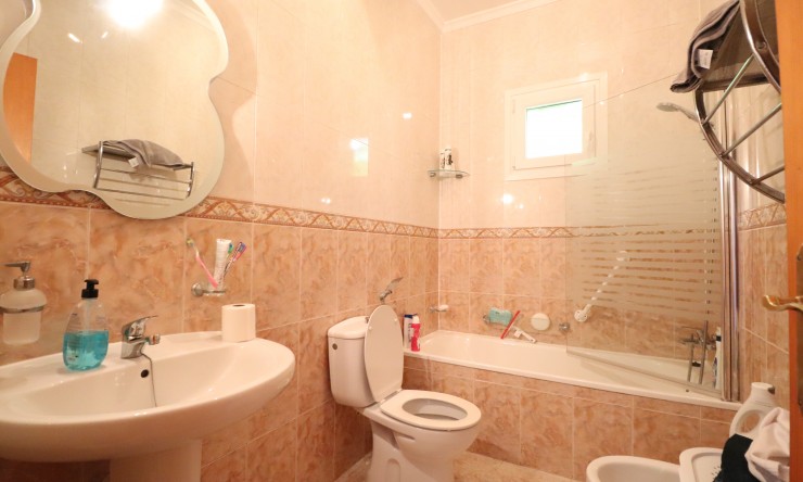 Reventa - Casa de Campo - Orihuela - San Bartolome