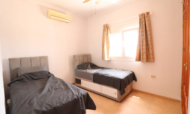 Reventa - Casa de Campo - Orihuela - San Bartolome