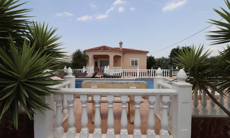 Reventa - Casa de Campo - Orihuela - San Bartolome