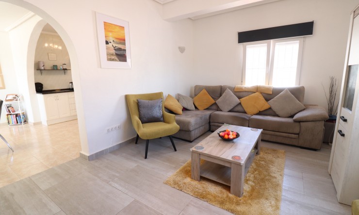 Videresalg - Frittliggende Villa - Ciudad Quesada - Ciudad Quesada - Byen