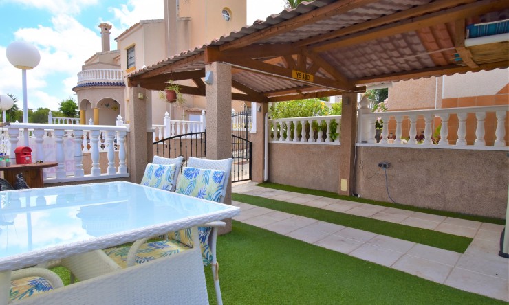 Wederverkoop - Quad Villa - Orihuela Costa - Villamartin