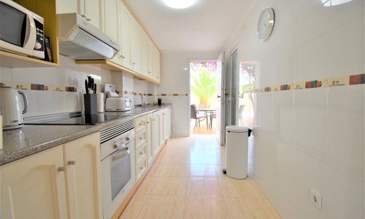 Videresalg - Tomannsbolig - Orihuela Costa - Playa Flamenca