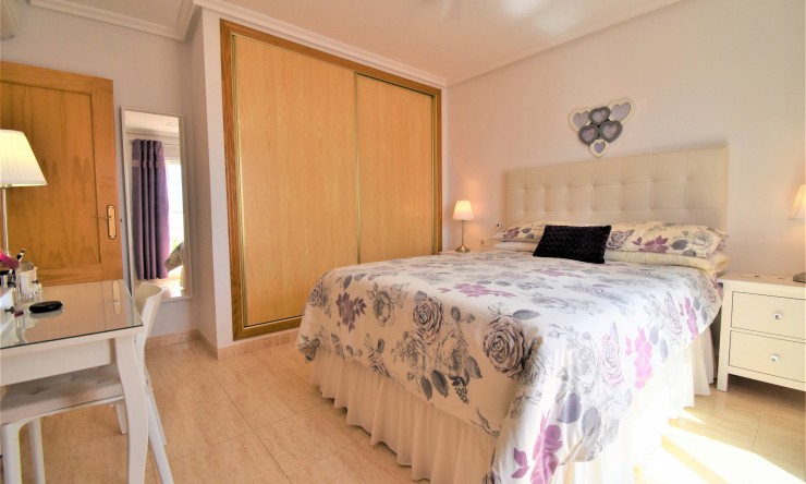 Videresalg - Tomannsbolig - Orihuela Costa - Playa Flamenca