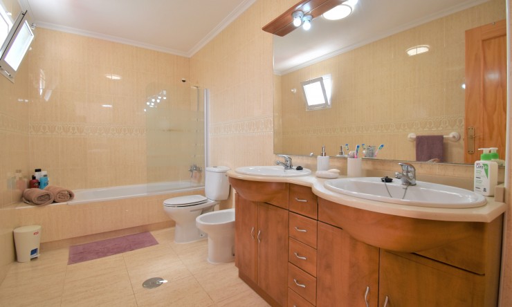 Videresalg - Tomannsbolig - Orihuela Costa - Playa Flamenca