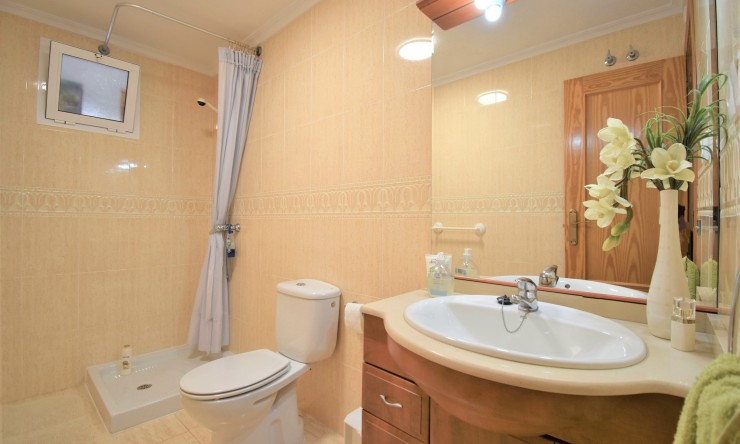 Videresalg - Tomannsbolig - Orihuela Costa - Playa Flamenca