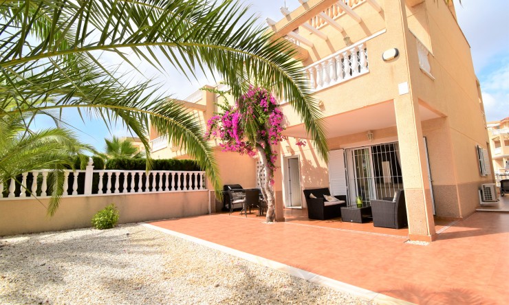 Videresalg - Tomannsbolig - Orihuela Costa - Playa Flamenca