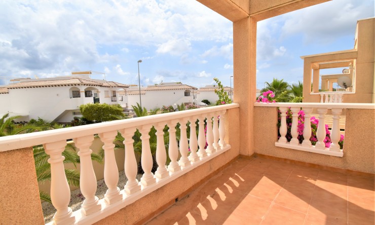 Videresalg - Tomannsbolig - Orihuela Costa - Playa Flamenca