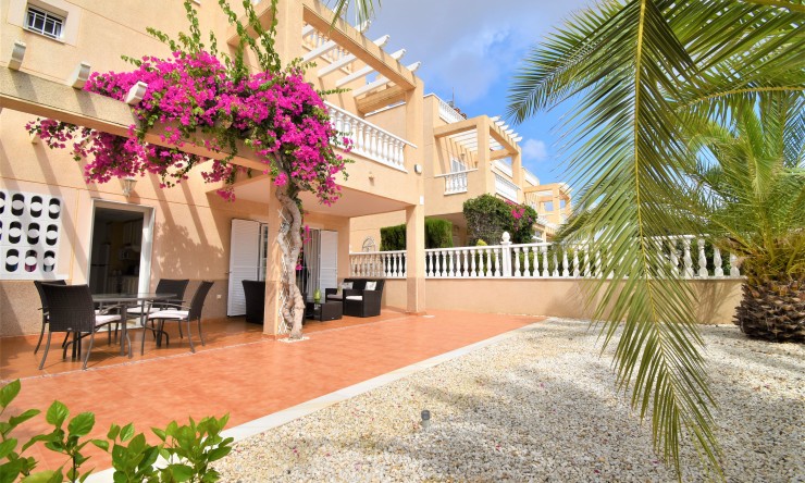 Videresalg - Tomannsbolig - Orihuela Costa - Playa Flamenca