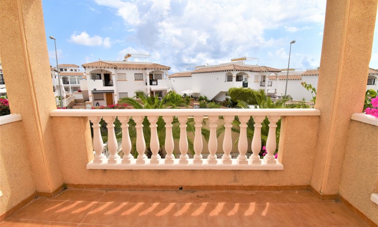 Videresalg - Tomannsbolig - Orihuela Costa - Playa Flamenca