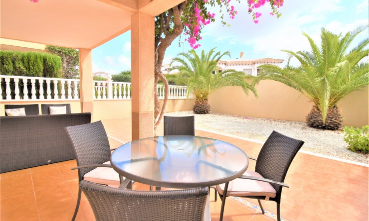 Videresalg - Tomannsbolig - Orihuela Costa - Playa Flamenca