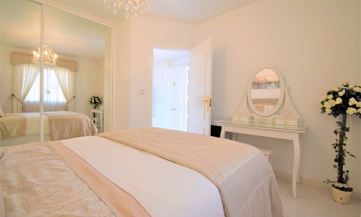 Videresalg - Leilighet - Orihuela Costa - Playa Flamenca