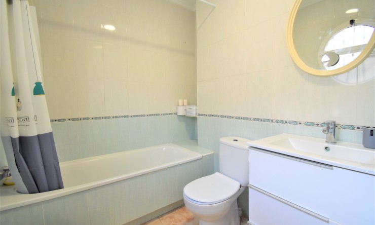 Videresalg - Quad Villa - Orihuela Costa - Playa Flamenca