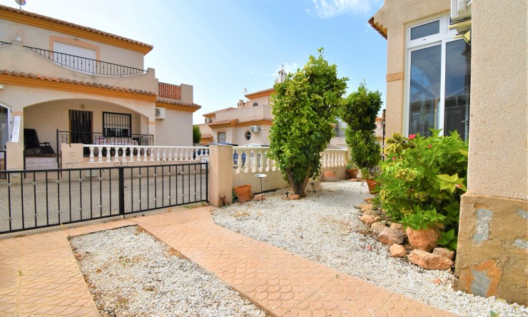 Videresalg - Quad Villa - Orihuela Costa - Playa Flamenca