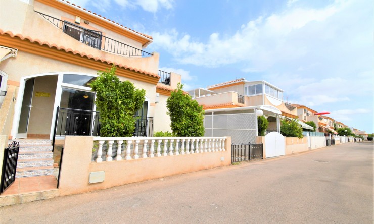 Videresalg - Quad Villa - Orihuela Costa - Playa Flamenca