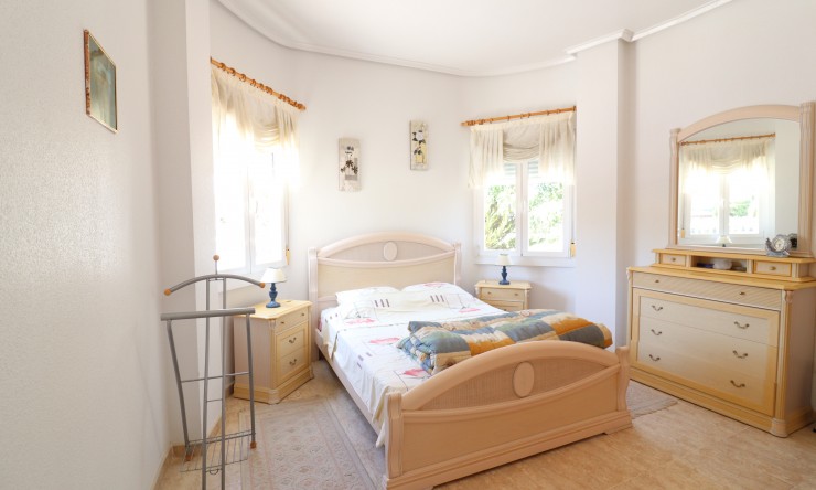 Videresalg - Frittliggende Villa - Algorfa - Lomas de La Juliana