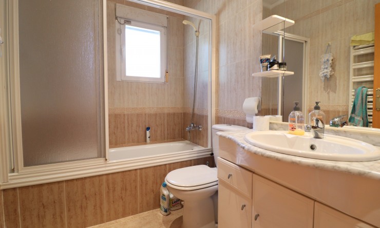 Videresalg - Frittliggende Villa - Algorfa - Lomas de La Juliana