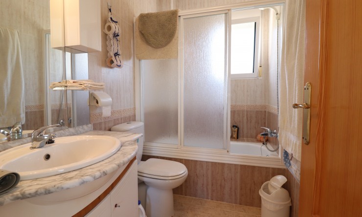 Videresalg - Frittliggende Villa - Algorfa - Lomas de La Juliana