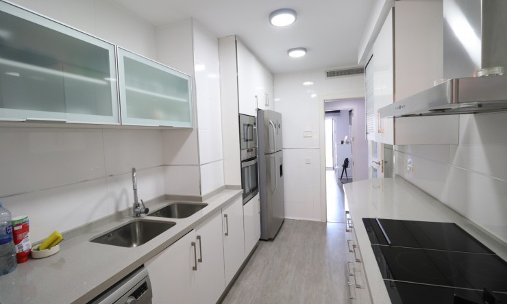 Reventa - Apartamento - Torrevieja - Playa Del Cura