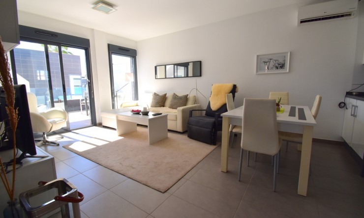 Re-Sale - Apartment - Orihuela Costa - Lomas de Cabo Roig