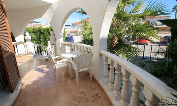 Re-Sale - Detached Villa - Mil Palmeras - Mil Palmeras - Town