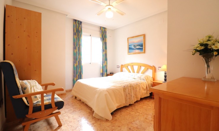 Re-Sale - Apartment - Torrevieja - Torrevieja - Centre