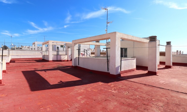 Re-Sale - Apartment - Torrevieja - Torrevieja - Centre