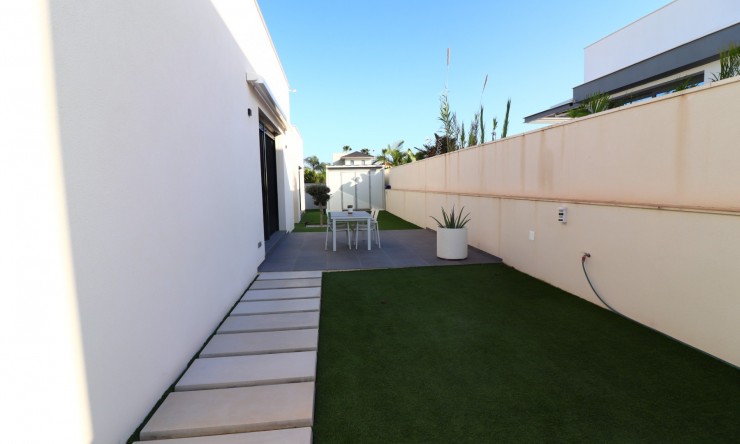 Re-Sale - Detached Villa - Formentera del Segura - Fincas de La Vega