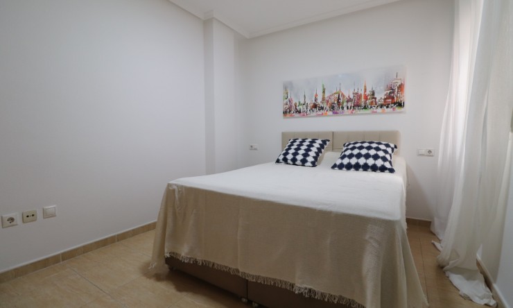 Re-Sale - Apartment - San Isidro - San Isidro - Town