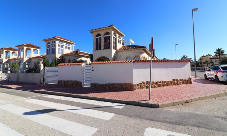 Re-Sale - Detached Villa - Benimar - Benimar II