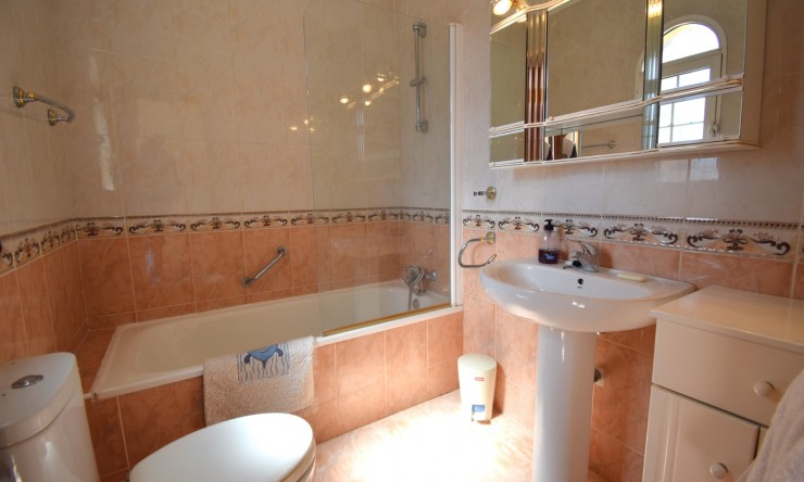 Re-Sale - Detached Villa - Orihuela Costa - Playa Flamenca