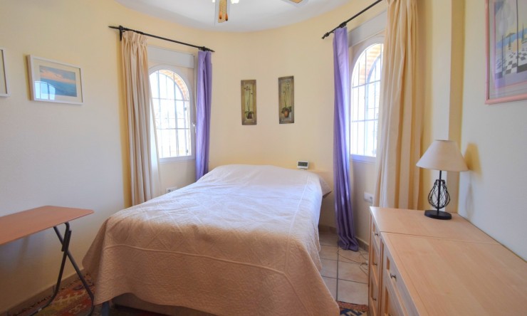 Re-Sale - Detached Villa - Orihuela Costa - Playa Flamenca