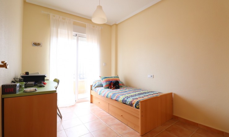 Wederverkoop - Herenhuis - Cox - Cox - Veld