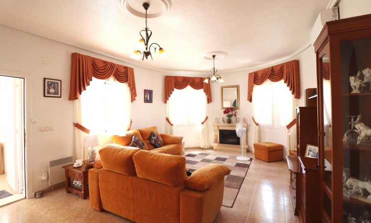 Re-Sale - Detached Villa - Benimar - Benimar II