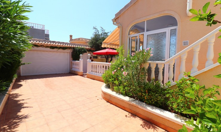 Re-Sale - Detached Villa - Benimar - Benimar II