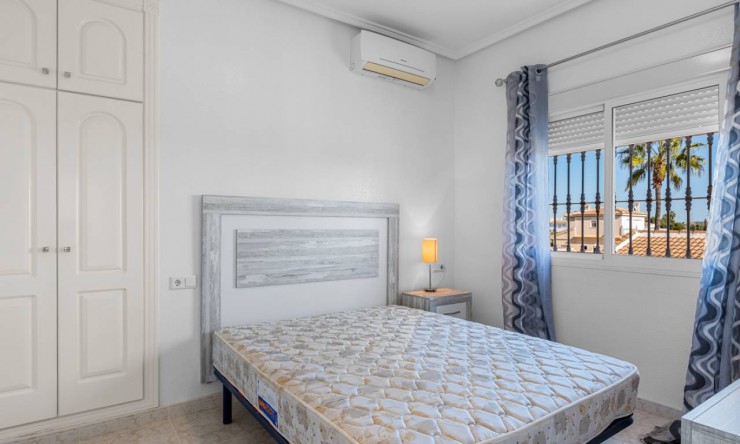 Wederverkoop - Vrijstaande Villa - Ciudad Quesada - Doña Pepa